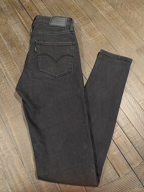 Levi’s 721 High Rise Skinny Black Jeans Women’s 25 / W25 L32